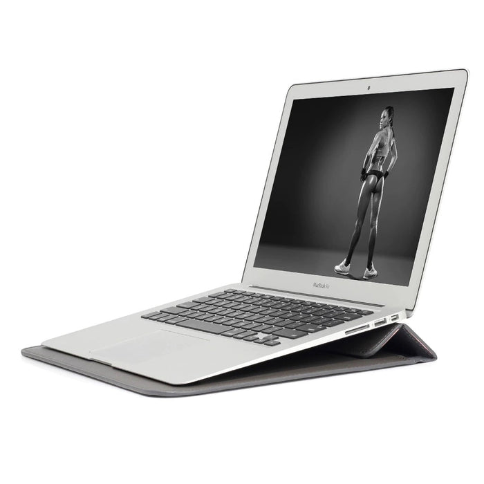 Laptoptas 12 inch - Vegan Leer - Laptoptas met Standaard en Opbergvak - Laptopstandaard en Sleeve voor Laptops van 12 tot 12.6 inch voor o.a Microsoft Surface Laptop Go/Pro/Chromebook