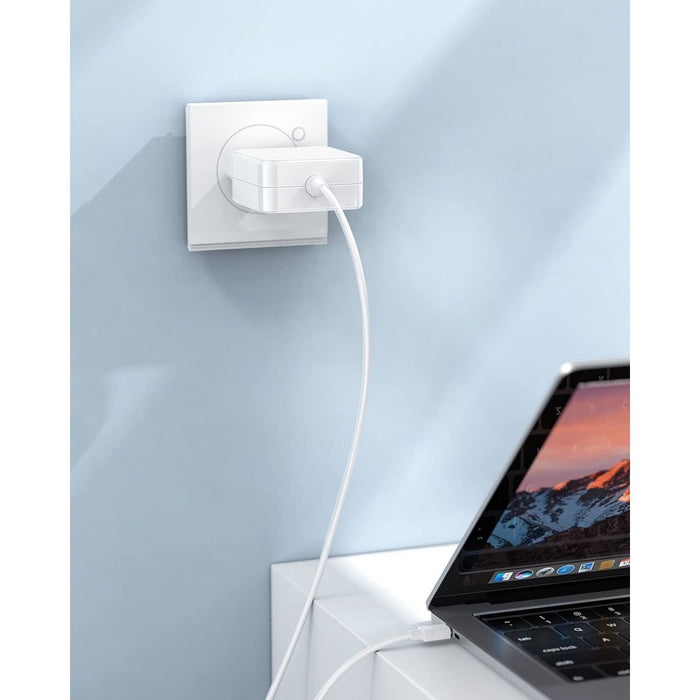 MacBook Pro Oplader USB-C - USB-C Power Adapter + Ingebouwde USB-C kabel 2 meter - Voor Apple MacBook Pro - 15W / 18W / 30W / 45W / 61W / 65W - 65W High Power Charging