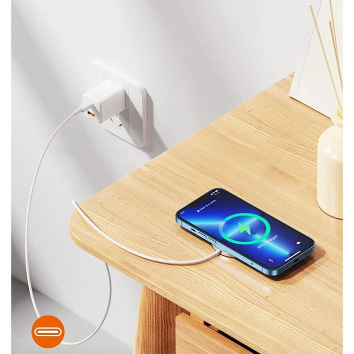 Phreeze Draadloze Oplader 15W + USB-C Power Adapter - Wit - iPhone 13 Snellader - Fast Charger iPhone - Draadloze Snellader met Magnetische functie voor iPhone 12 en 13