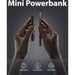 Phreeze Mini Powerbank 5000 mAh - Snellader & Batterij LED-display - USB, USB C & Micro USB - Universele Powerbank voor o.a. Apple iPhone / Samsung - Zwart - Phreeze